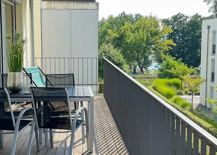 Moderne Direkt Am Bodensee 아파트 위버링겐